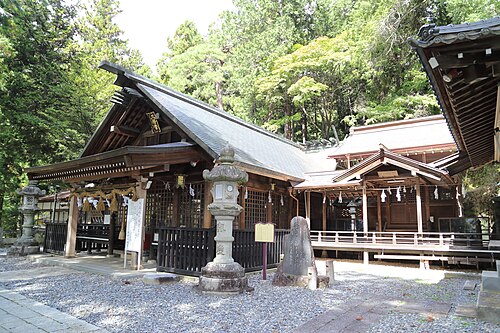 郊戸八幡宮