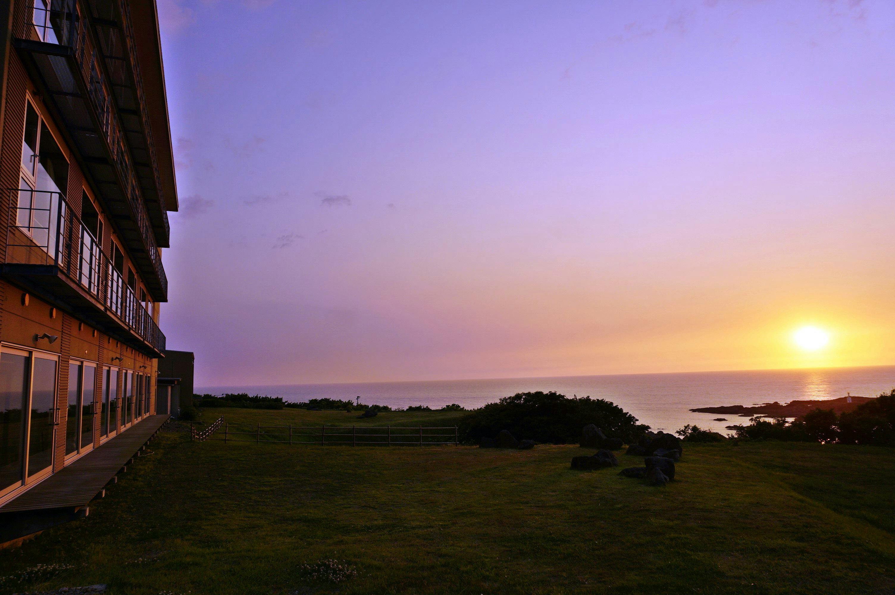 海と入り陽の宿　帝水 　秋田男鹿半島　戸賀湾を見下ろす絶景の温泉旅館