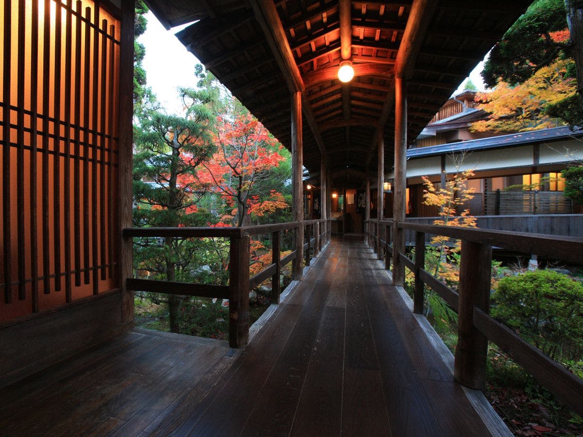 別所温泉　旅館花屋